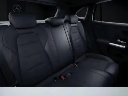 Photo 8 Mercedes GLA 250 e AMG Line