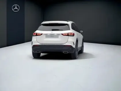 Photo 12 Mercedes GLA 250 e AMG Line