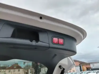 Photo 36 Mercedes GLA Gén. II (H247) Ph1 AMG Line 5