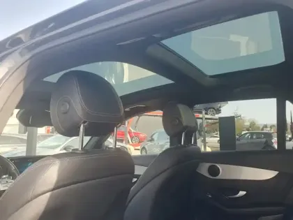 Photo 6 Mercedes Classe GLC GLC 300e 4MATIC SUV AMG Line