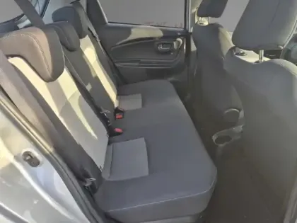 Photo 12 Toyota Yaris Hybride 1.5 100h Dynamic