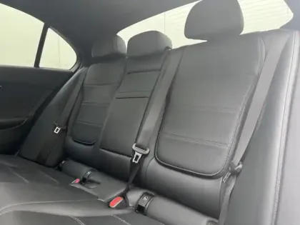 Photo 15 Mercedes Classe C Gén. V (W206) Ph1 Avantgarde Line 4