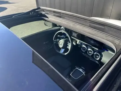 Photo 14 Mercedes Classe A 180 d AMG Line