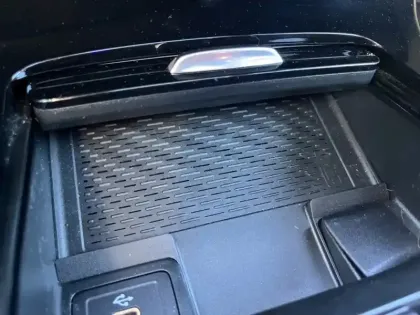 Photo 15 Mercedes Classe A 180 d AMG Line