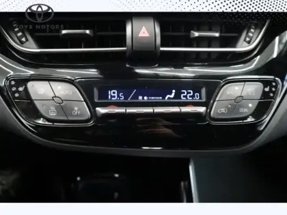 Photo 28 Toyota C-HR 1.8 Hybride 122 Graphic