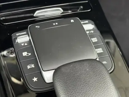 Photo 31 Mercedes Classe A 180 d AMG Line /177 Li