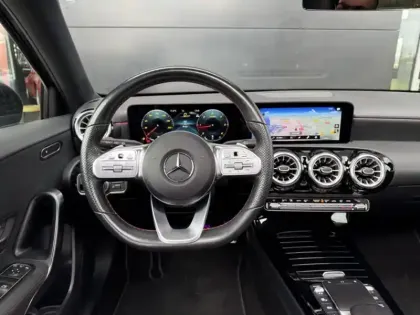 Photo 23 Mercedes Classe A 180 d AMG Line /177 Li