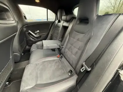 Photo 21 Mercedes Classe A 180 d AMG Line /177 Li