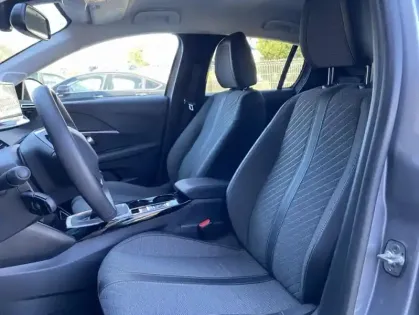 Photo 16 Peugeot 208 Gén. II Ph2 Allure 5