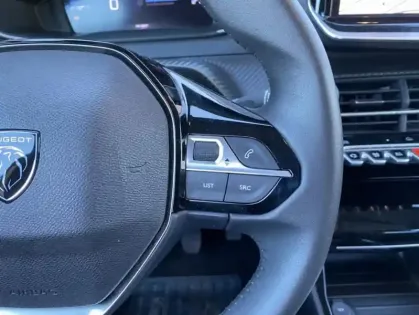 Photo 26 Peugeot 208 Gén. II Ph2 Allure 5