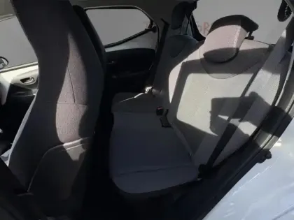 Photo 10 Toyota Aygo 1.0 VVT-i x-play