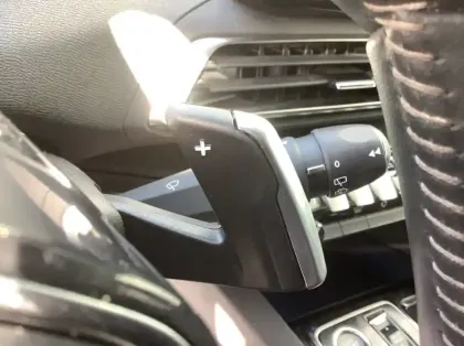 Photo 19 Peugeot 5008 BlueHDi 130ch S&S EAT8 Allure Pack