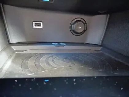 Photo 21 Peugeot 3008 1.5 BlueHDi 130ch S&S Allure