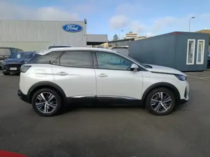 Photo 25 Peugeot 3008 1.5 BlueHDi 130ch S&S Allure