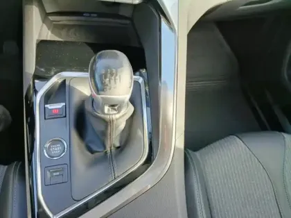 Photo 7 Peugeot 3008 1.5 BlueHDi 130ch S&S Allure