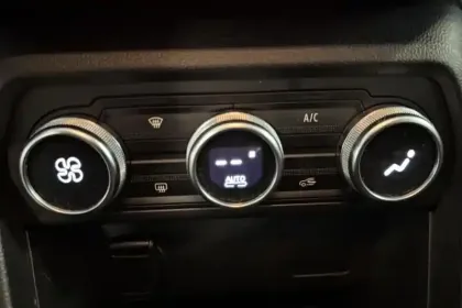 Photo 15 Dacia Sandero TCe 90 Stepway Confort