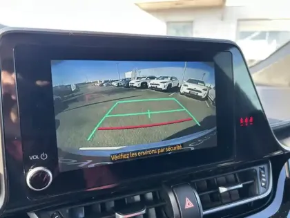 Photo 11 Toyota C-HR 1.8 Hybride 122 Design Ultimate