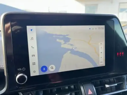 Photo 16 Toyota C-HR 1.8 Hybride 122 Design Ultimate