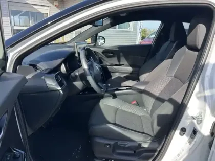 Photo 43 Toyota C-HR 1.8 Hybride 122 Design Ultimate