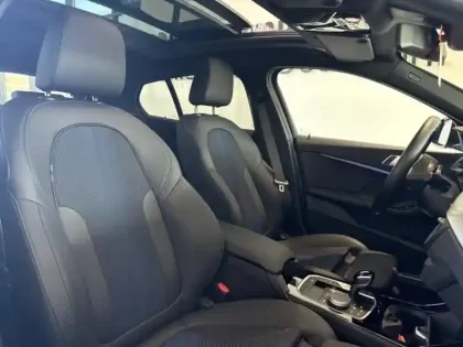 Photo 8 BMW Serie 1 Série 1 118dA 150ch M Sport