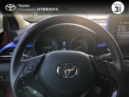 Photo 12 Toyota C-HR  122h Graphic 2WD E-CVT