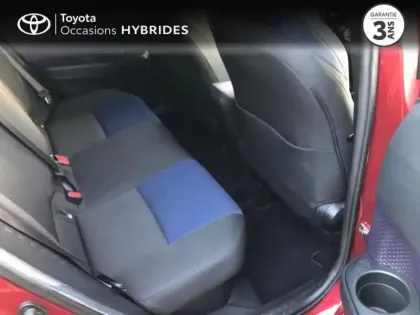 Photo 6 Toyota C-HR  122h Graphic 2WD E-CVT