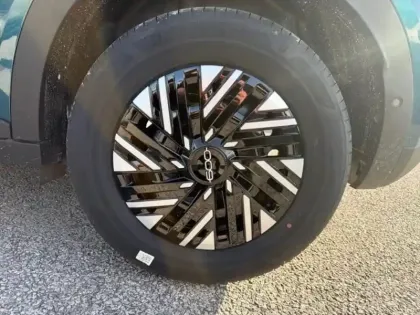 Photo 10 Fiat 600  1.2 Hybrid 136ch Pack Confort DCT6