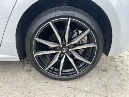 Photo 10 Toyota Corolla  1.8 140ch GR Sport MY24