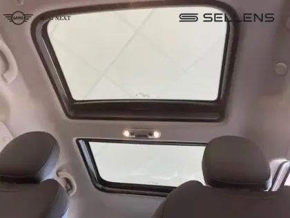 Photo 40 Mini Countryman Gén. II (F60) Ph2 Edition Premium Plus 5