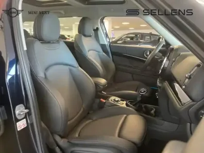 Photo 38 Mini Countryman Gén. II (F60) Ph2 Edition Premium Plus 5