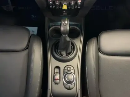 Photo 42 Mini Countryman Gén. II (F60) Ph2 Edition Premium Plus 5