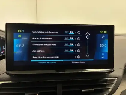 Photo 8 Peugeot 3008  HYBRID 225ch GT Pack e-EAT8