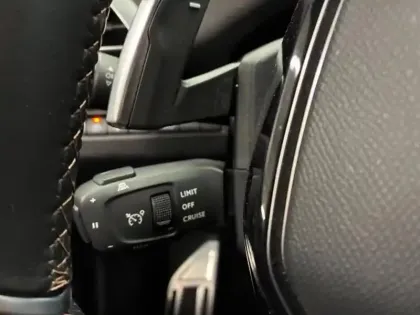 Photo 13 Peugeot 3008  HYBRID 225ch GT Pack e-EAT8