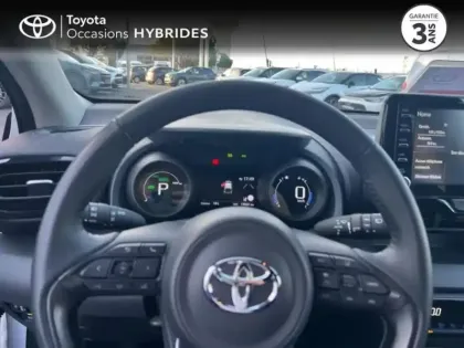 Photo 12 Toyota Yaris  116h Design 5p MY22