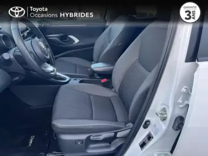 Photo 10 Toyota Yaris  116h Design 5p MY22