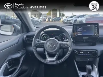 Photo 8 Toyota Yaris  116h Design 5p MY22