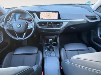 Photo 9 BMW Serie 1 Série 1 116d 116ch Business Design