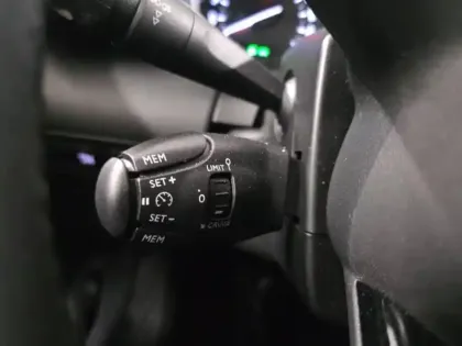 Photo 13 Citroën C3 Aircross  PureTech 130ch S&S Shine EAT6