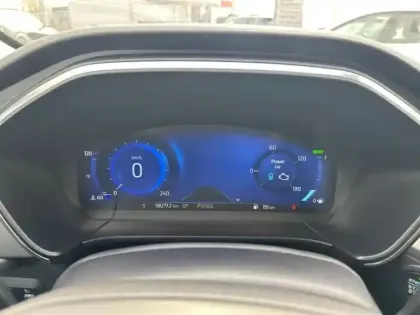 Photo 10 Ford Kuga  2.5 Duratec 190ch FHEV E85 Titanium BVA