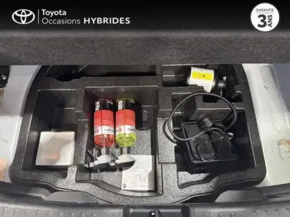 Photo 12 Toyota Yaris Gén. IV Ph1 France Business 5