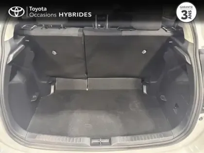 Photo 10 Toyota Yaris Gén. IV Ph1 France Business 5