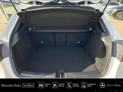 Photo 11 Mercedes Classe A  180 d 116ch AMG Line 8G-DCT