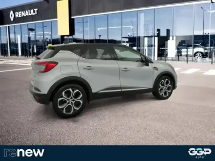 Photo 7 Renault Captur  1.6 E-Tech hybride 145ch Techno