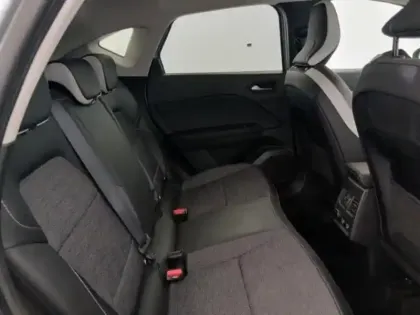 Photo 14 Renault Captur  1.6 E-Tech hybride 145ch Techno