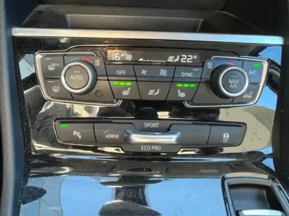 Photo 14 BMW Serie 2 Série 2 ActiveTourer 225xeA 224ch Lounge