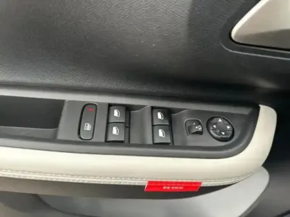 Photo 11 Citroën C3  1.2 Turbo 100ch MAX