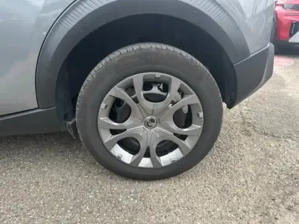 Photo 10 Citroën C3  1.2 Turbo 100ch MAX