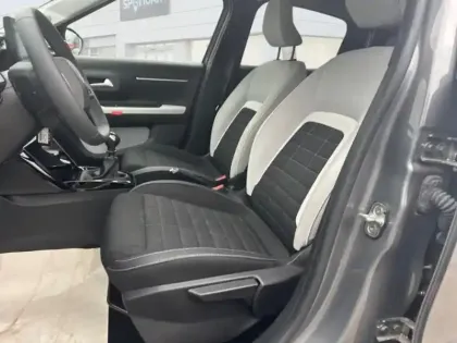 Photo 8 Citroën C3  1.2 Turbo 100ch MAX