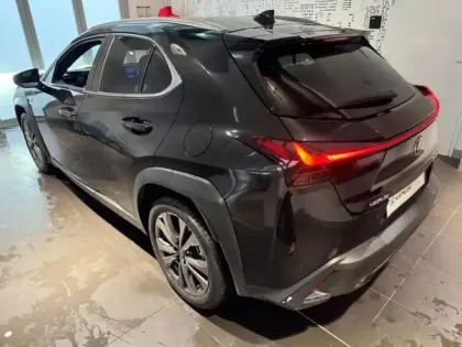 Photo 6 Lexus UX  250h F SPORT Design 2WD