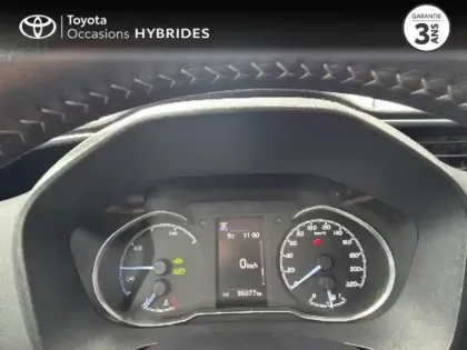 Photo 13 Toyota Yaris  100h Dynamic 5p
